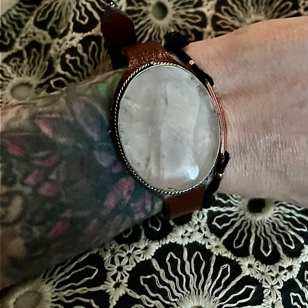 Moonstone bracelet boutique